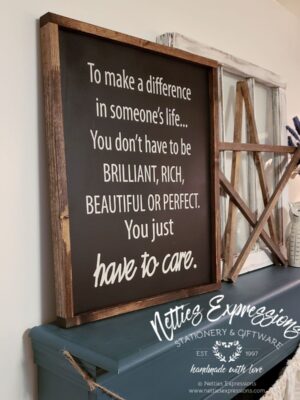 16x20-to-make-a-difference-ravenandgullgrey-2_f57db936-98f0-4e2b-80d6-2e3e6d460e72 To make a difference - Rustic Wood Sign - Netties Expressions