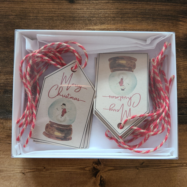 Christmas Gift Tag Snow Globe - Netties Expressions