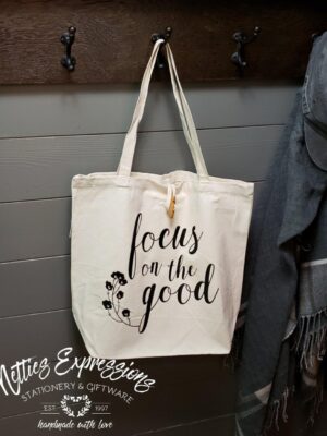 Focus_on_the_good_1.0_41371699-4a23-4029-92d5-b48db9def14b Focus on the good - Recycled Cotton Tote Bag - Netties Expressions
