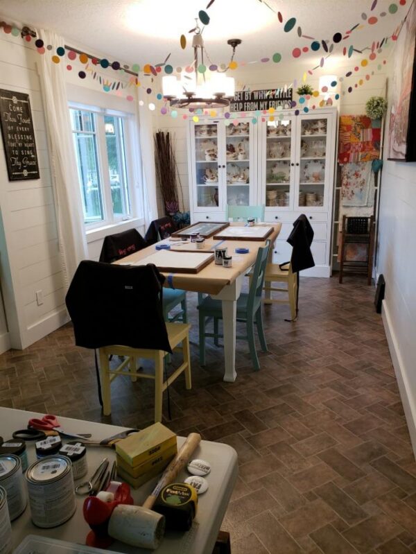 Wood Sign Painting Workshop - FAT Paint Workshop - Netties Expressions
