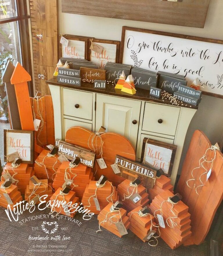 Netties Expressions 2017 Fall Decor Line - Netties Expressions