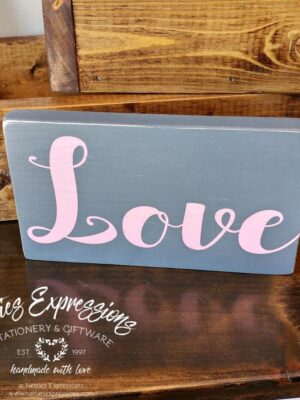 Love - Rustic Wood Sign - Netties Expressions