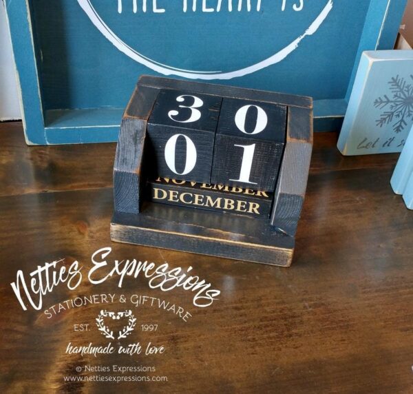 Rustic Wooden Perpetual Calendar - Netties Expressions