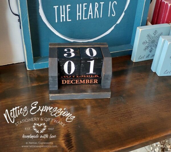 Rustic Wooden Perpetual Calendar - Netties Expressions